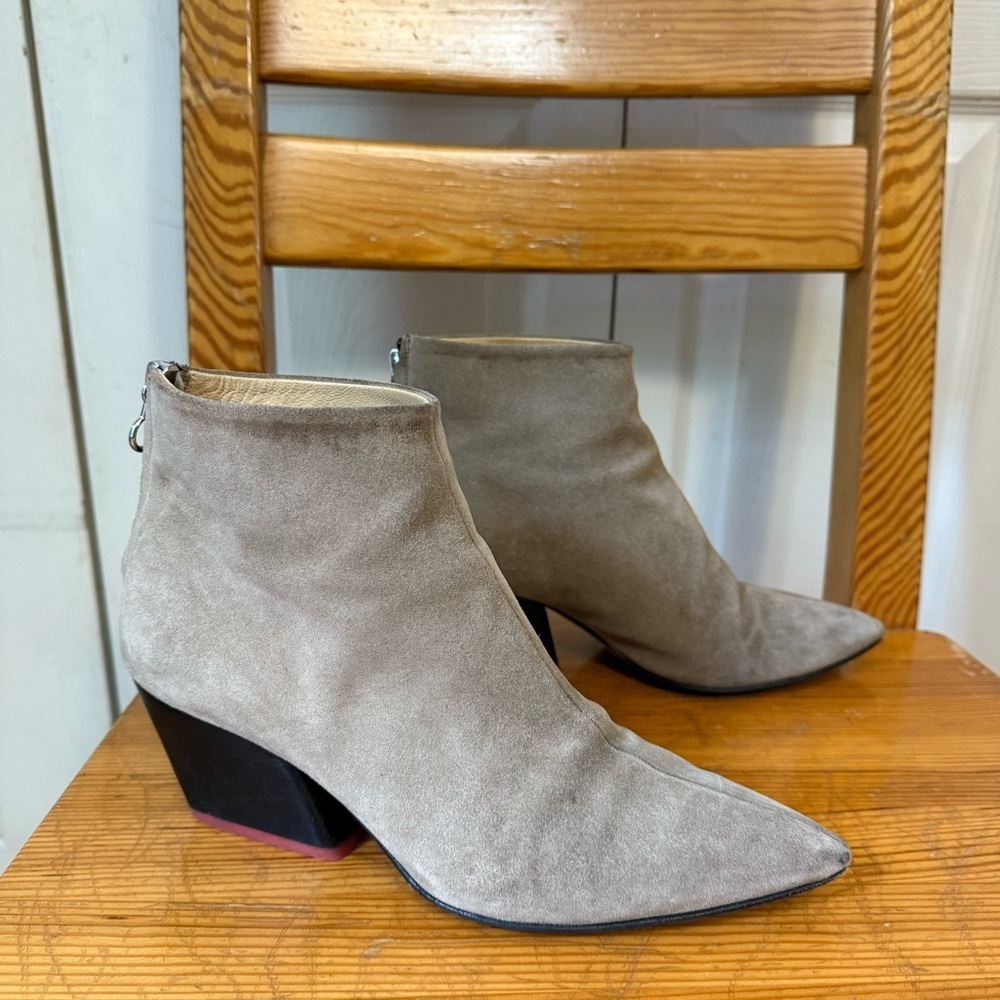 Aeyde Suede Taupe Ankle Boots IT 38 US 7.5
